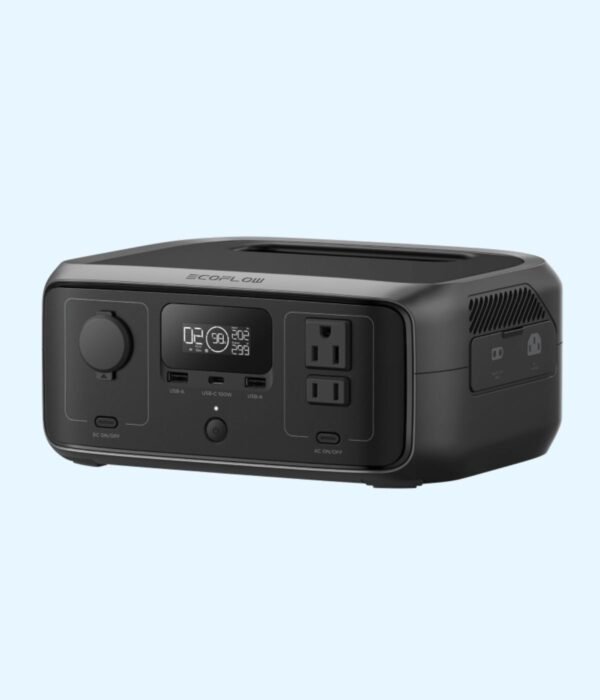 1 EcoFlow RIVER 3 portable power station