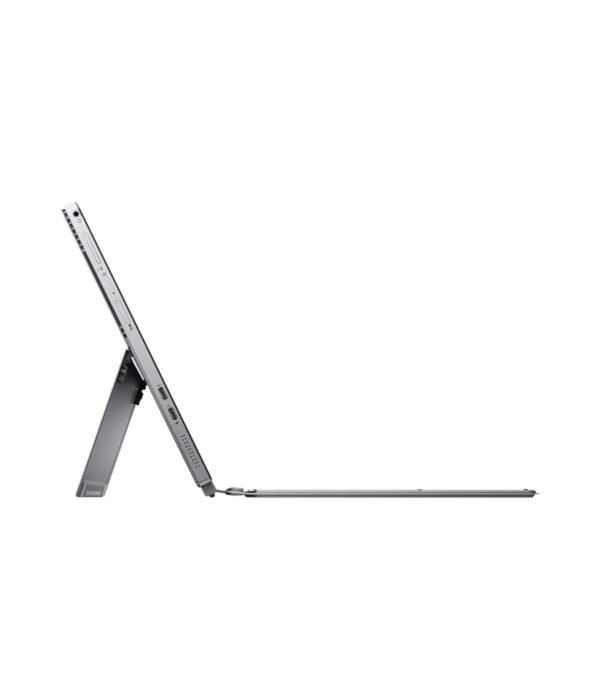 3 Dell Latitude 7200 2-in-1 tablet mode